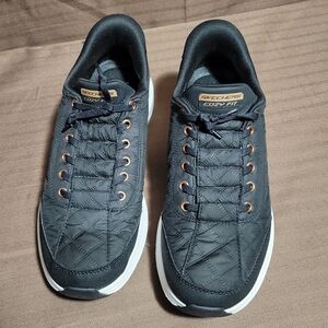 Skechers Black Quilted Women's Sneakers